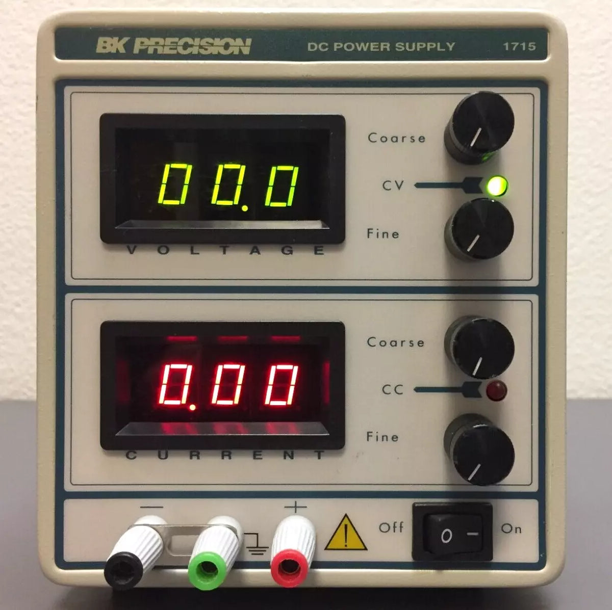 BK Precision Model 1715 DC Power Supply