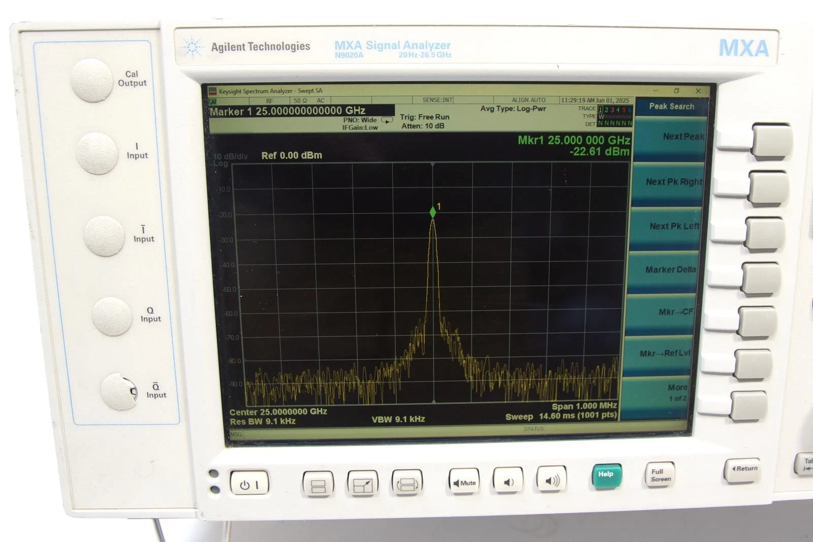 Keysight Agilent N9020A 20 Hz to 26.5 GHz MXA Signal Analyzer with Options