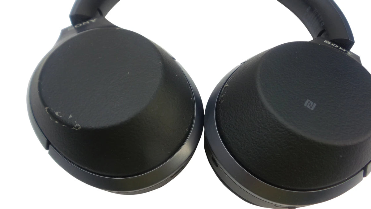 Sony WH-1000XM2 Headphones Noise Cancelling BLACK - Free Shipping