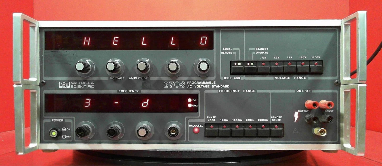 Valhalla 2703 Programmable AC Voltage Stand 27333