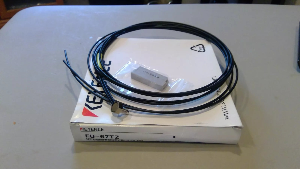 KEYENCE FU-67TZ Fiber Optic Sensor FU67TZ Sensor - New In Box