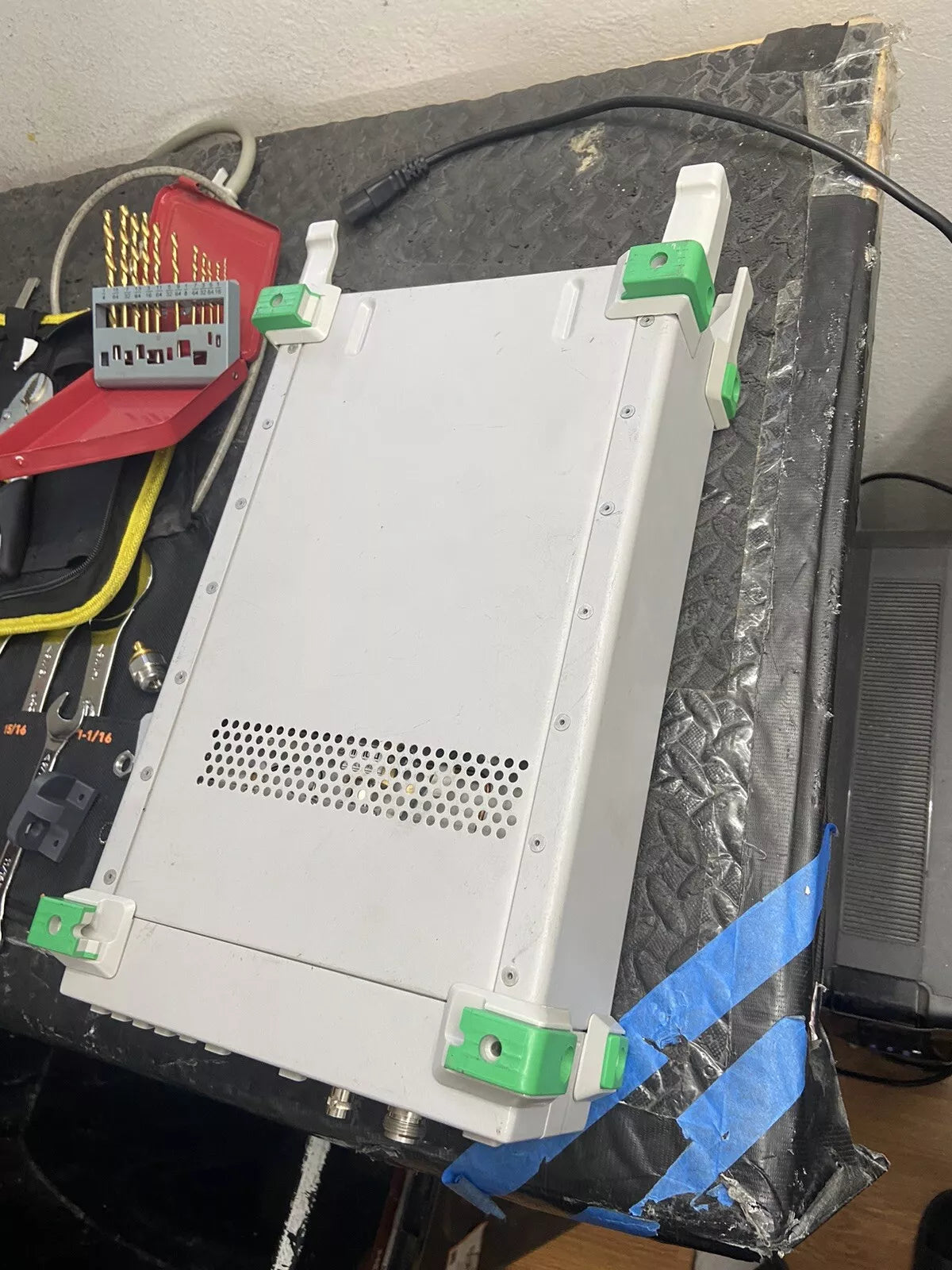 Anritsu MF2412C Microwave Frequency Counter 10Hz - 22.5GHz NIST Cal'd Opt 2