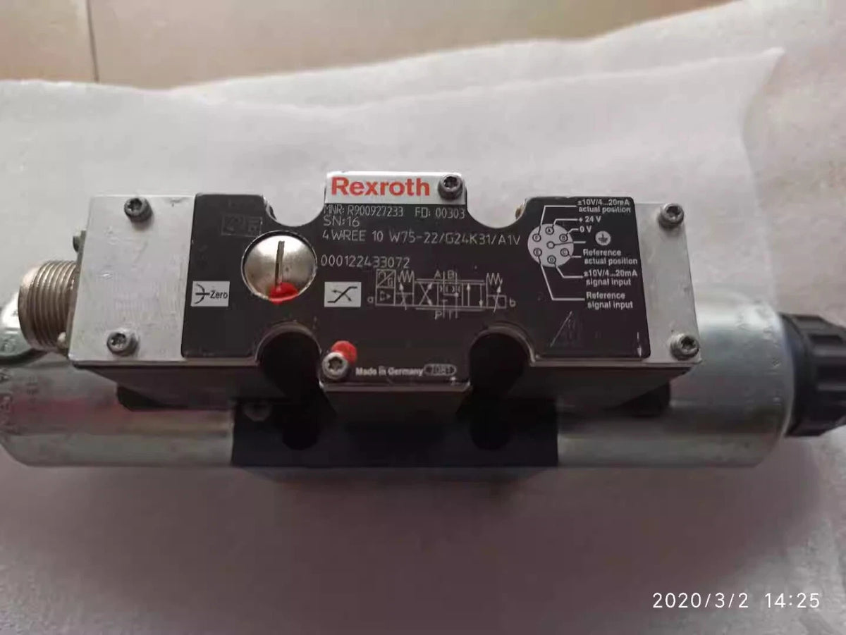 Rexroth 4WREE 10 W75-22/G24K31/A1V R900927233 Hydraulic Directional Control Valve