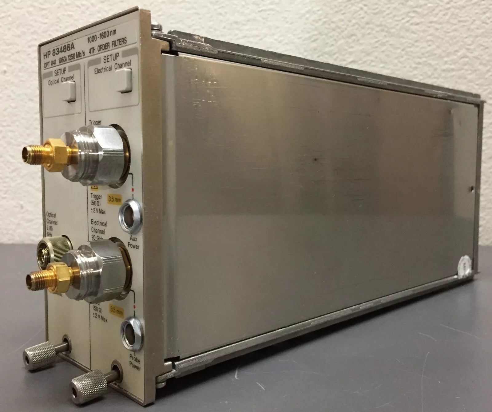 HP/Agilent/Keysight 83486A Opt 041 1063/1250 Mb/s 1000-1600 nm 4th Order Filt
