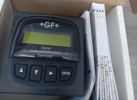 +GF+ Signet Dual Channel Controller 3-8860 Conductivity/R<wbr/>esistivity Transmitter