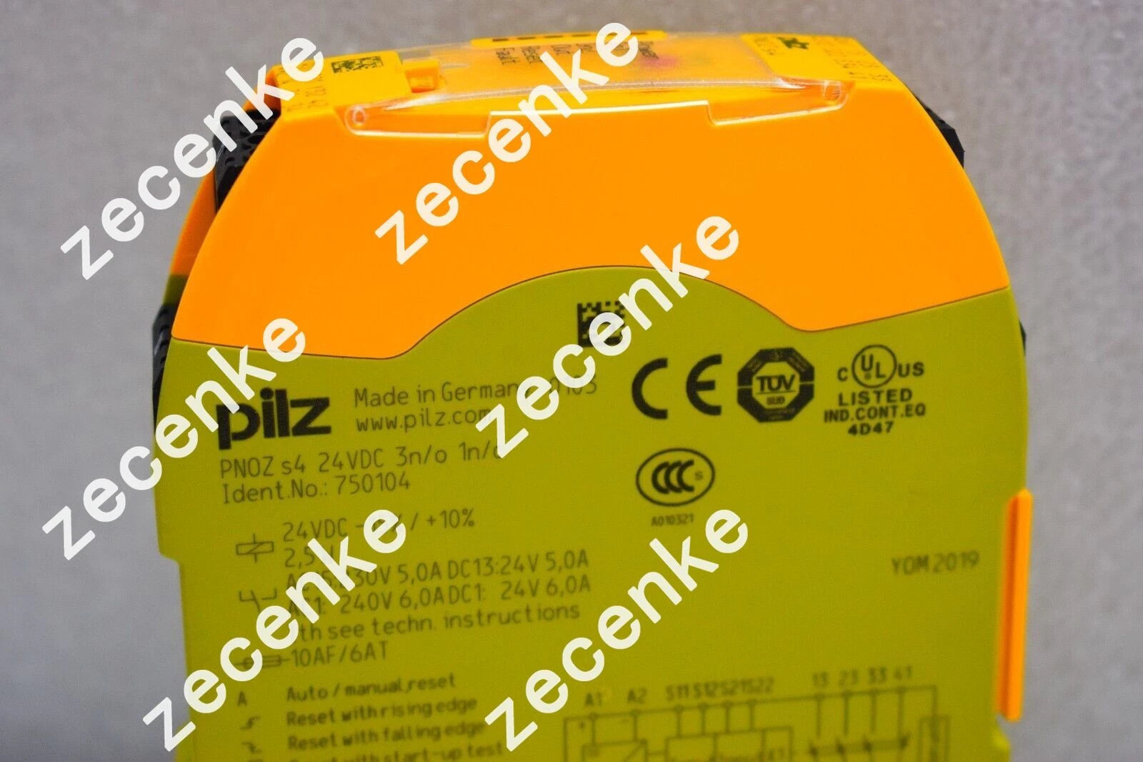 PILZ PNOZ S4 24VDC 3NO1NC Safety Relay 24VDC