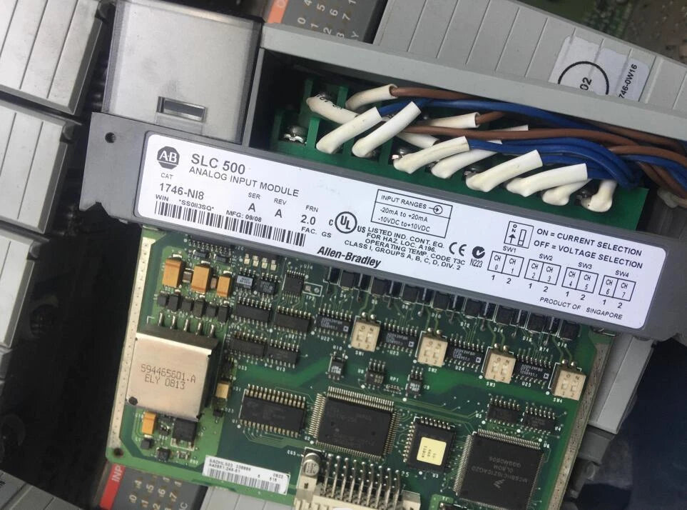 Rockwell Automation 1746-NI8 Analog Input Module Series A 2.0