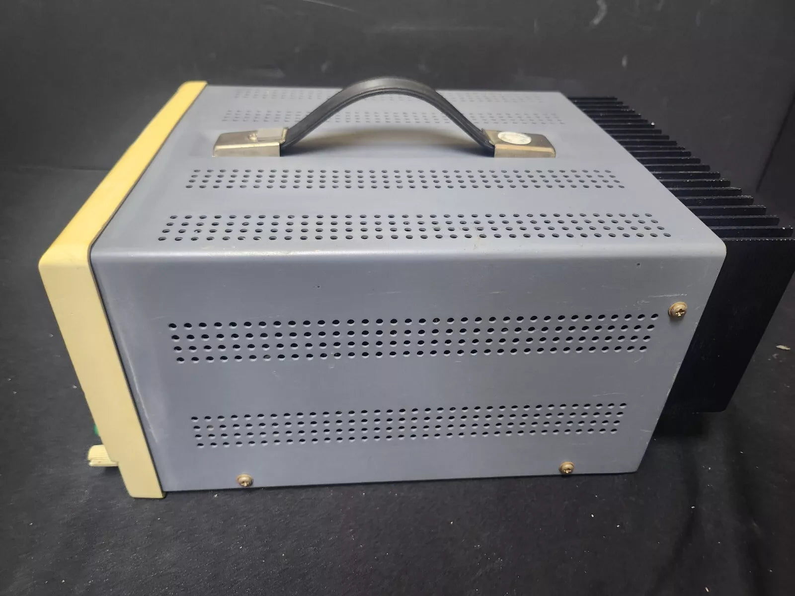 Protek 3032B DC Power Supply (8313)