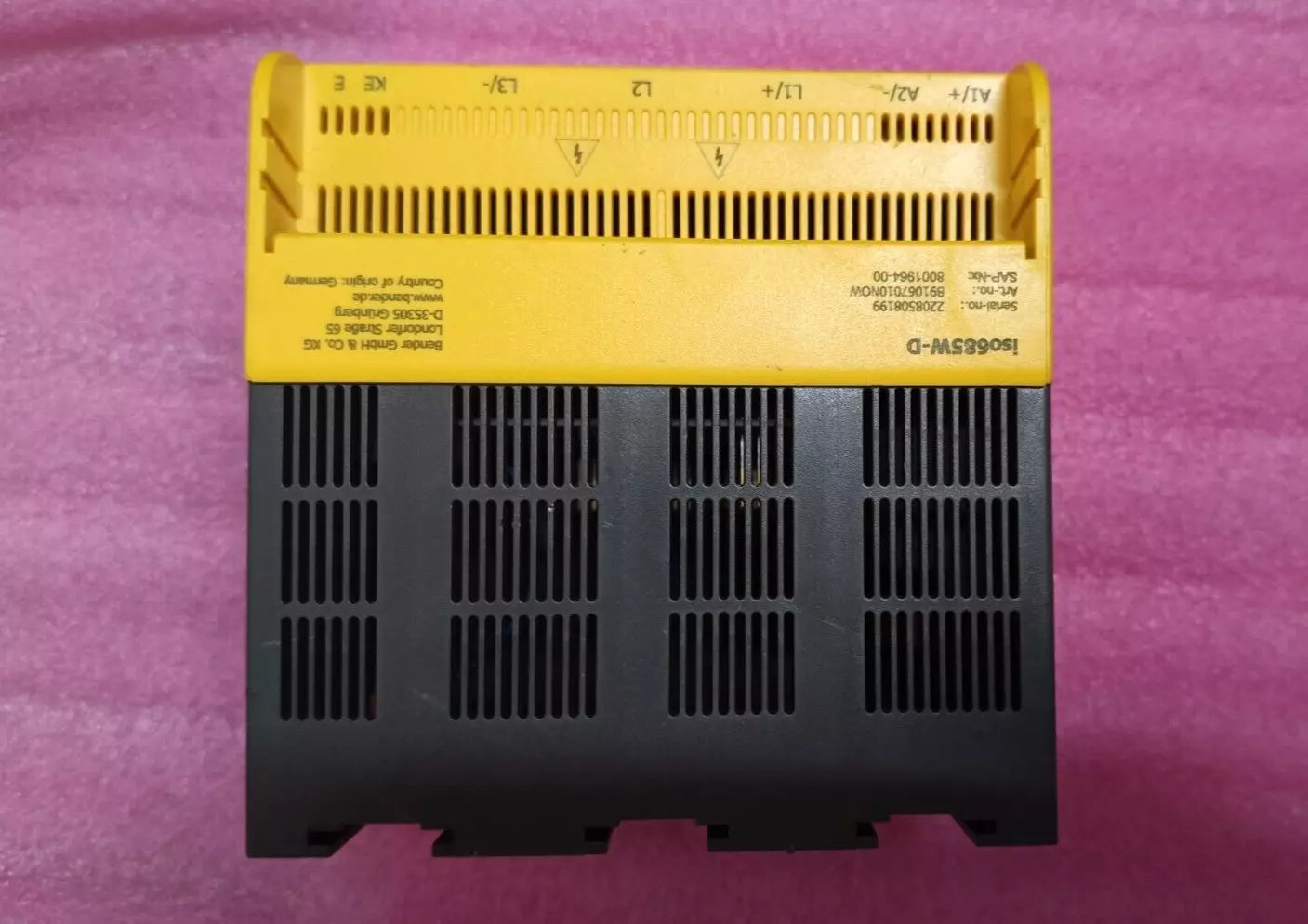 BENDER ISO685-D Isometer Digital Ground Fault Monitor/Detector ISO685W-D