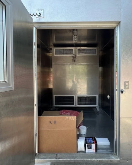 Thermotron WP-393-THCM2-10 Walk-In Environmental Chamber