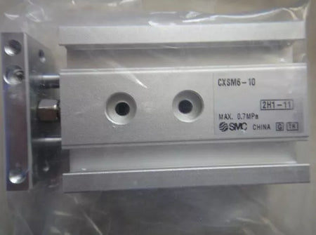 One New SMC CXSM6-10 CXSM610 Cylinder Expedited Shipping