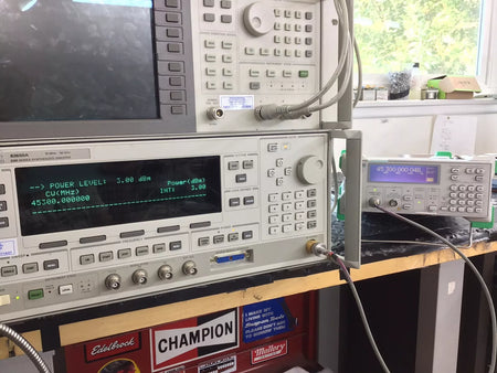 Anritsu MF2414B 10Hz - 45.5 GHz Microwave Frequency Counter with NIST Calibration Option 3