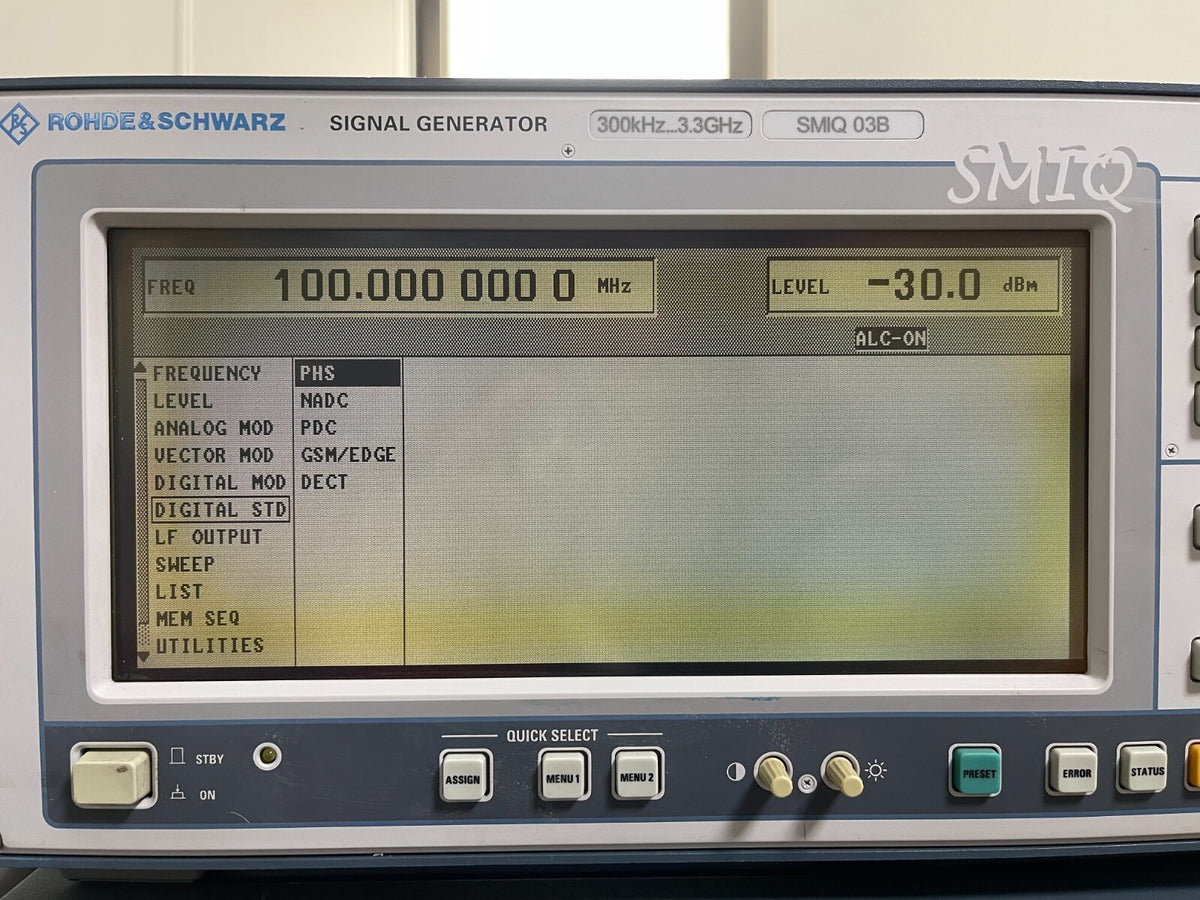 Rohde &amp; Schwarz SMIQ03B Vector Signal Generator 300 kHz - 3.3 GHz _098_064