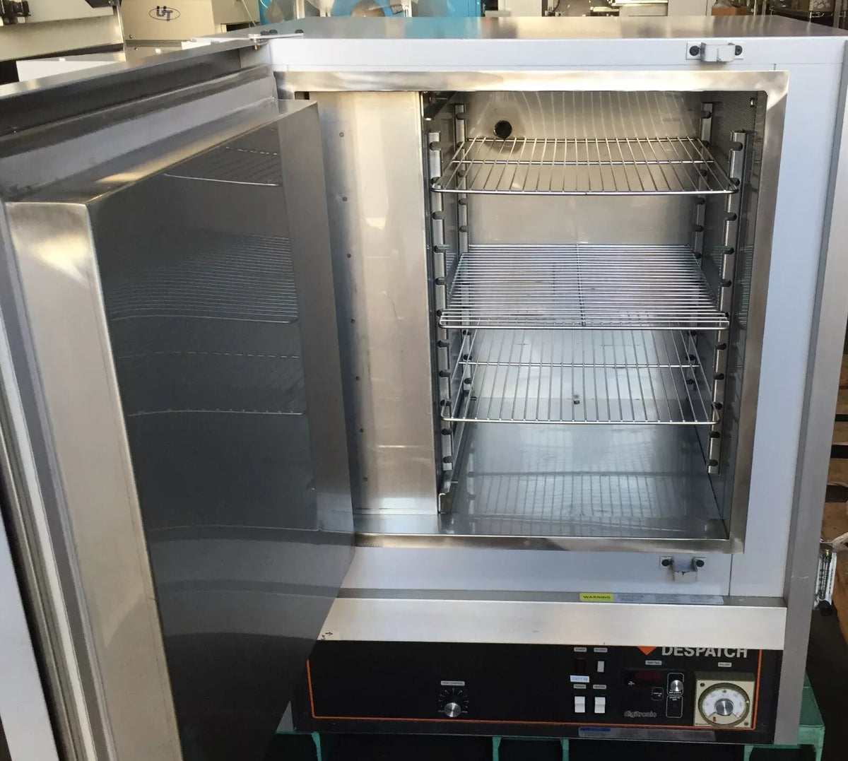 Despatch LCC1-54 Clean Room Controlled-atmosphere Laboratory Furnace Oven