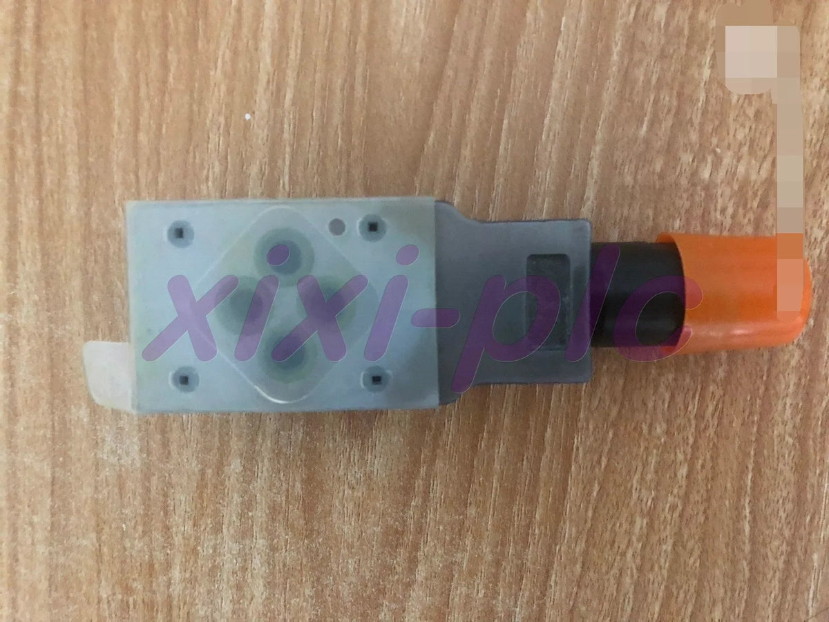 1pcs NEW Rexroth ZDB6VP2-4X/315V/R900409898 Relief Valve - DHL Shipping