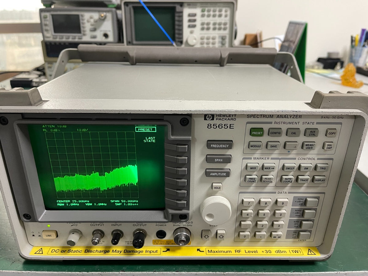 Agilent Keysight 8565E 9KHz - 50GHz Spectrum Analyzer w/ 85620A module_1299 - XG eqpt