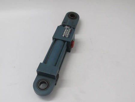 Rexroth Bosch CDT3 32 Z11 FVM Group 918 Hydraulic Cylinder