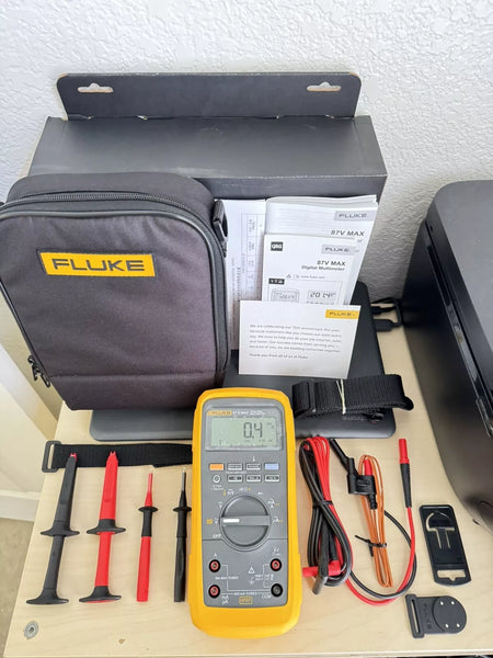 Fluke 87V-MAX/E2 Kit Industrial True RMS Heavy Duty Multimeter