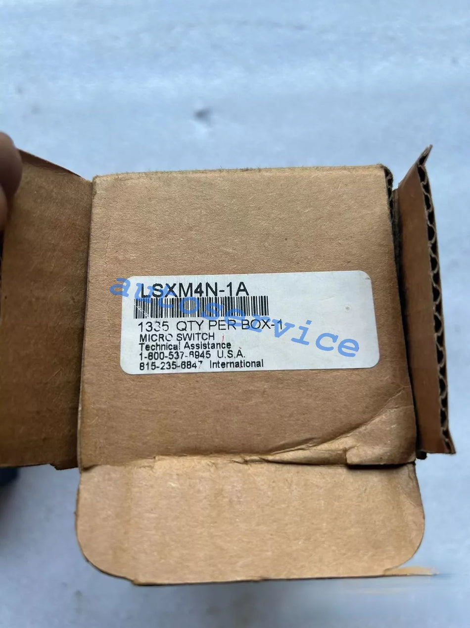 New Honeywell LSXM4N-1A Limit Switch /