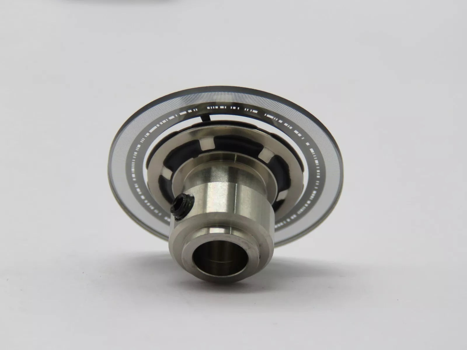 Omron R88M-1M40030T-BS2 Servo Motor Absolute Encoder 200 VAC