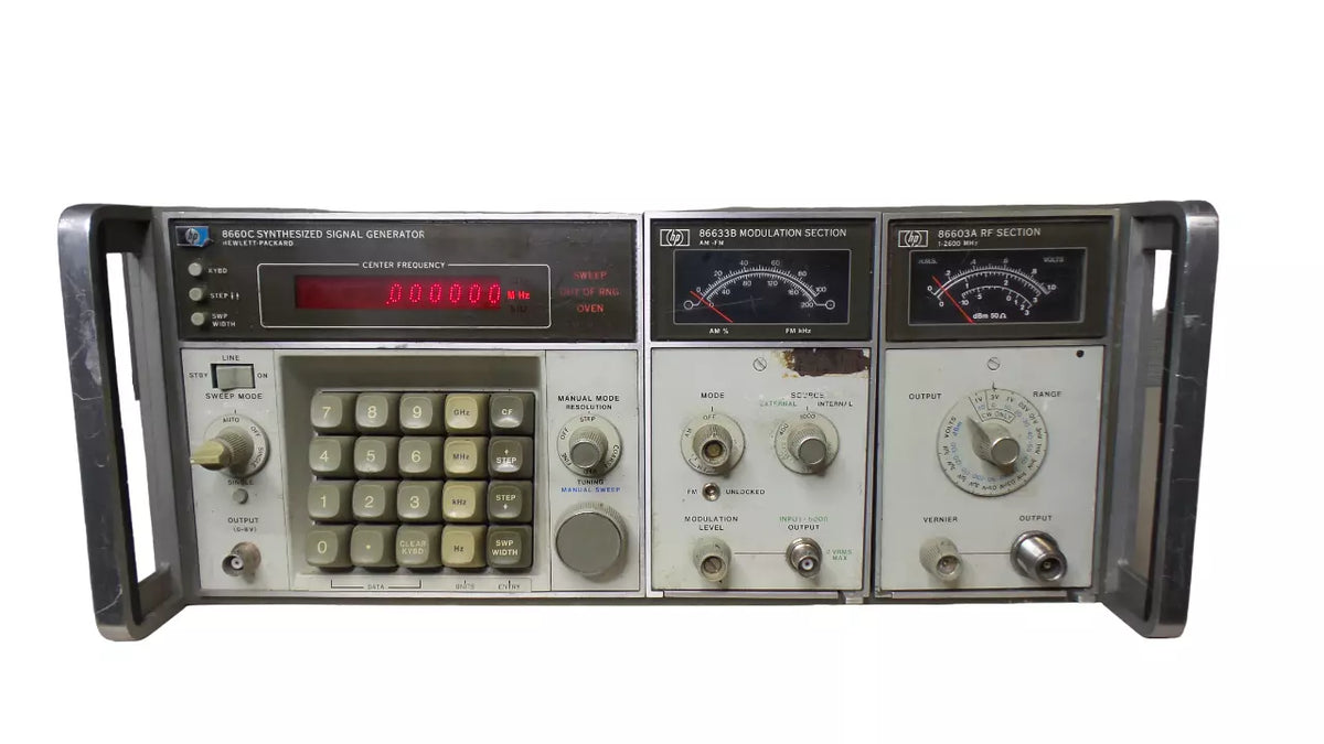 HP 8660C Synthesized Signal Generator with HP86633B and HP86603A