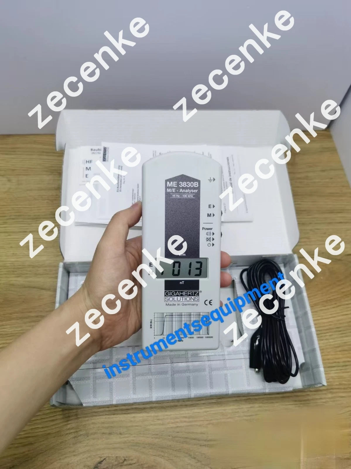 GIGAHERTZ ME3830B Low-frequency Electromagnetic Field Strength Meter 16Hz-100kHz