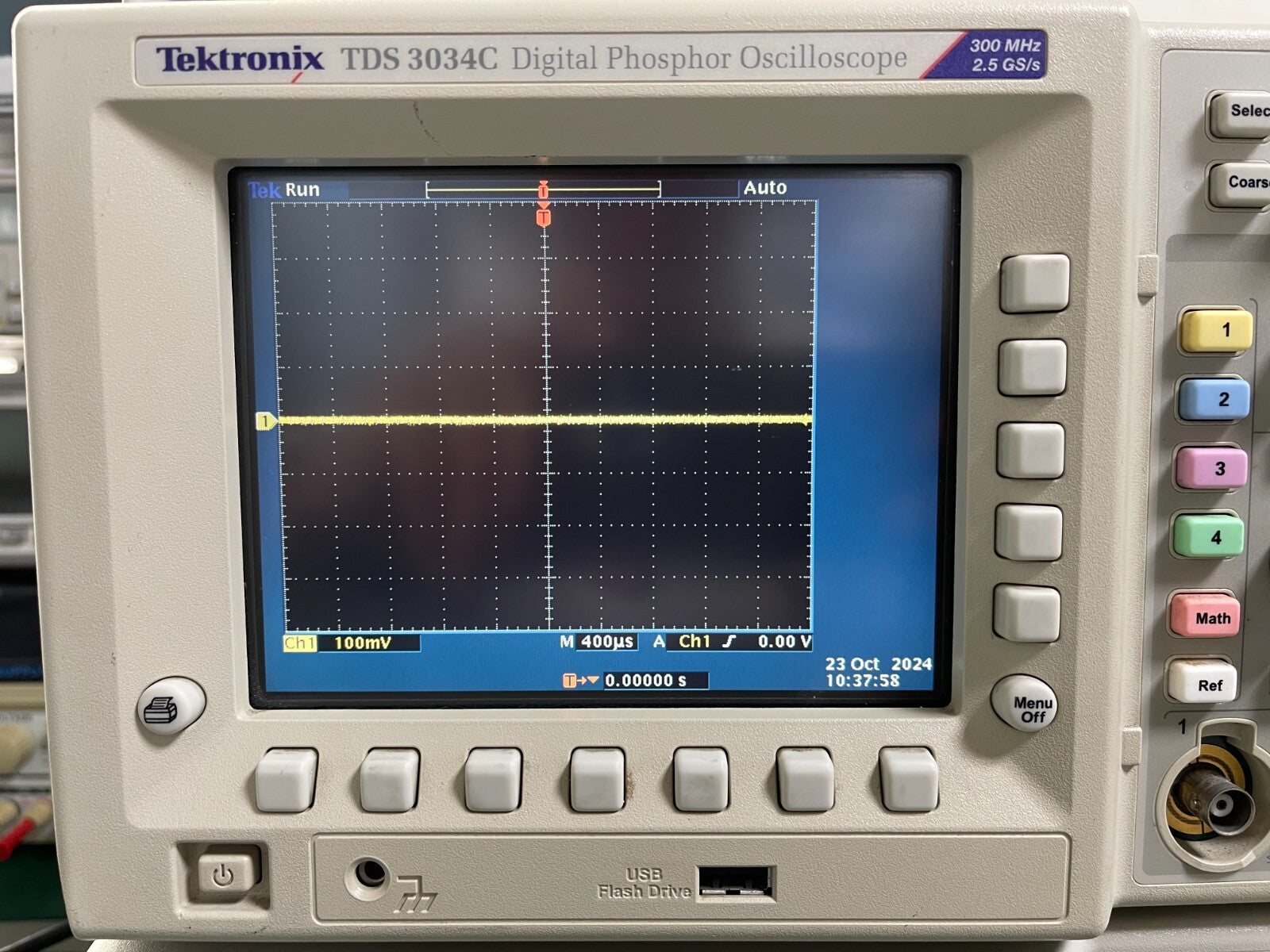 Tektronix TDS3034C Digital Oscilloscope 300MHz, 4Ch, 2.5 GS/s , SPC PASSED_ 0145