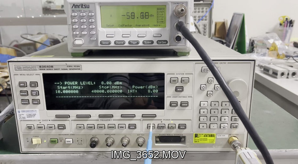 HP Agilent 83640B 10MHz-40GHz Synthesized Sweep Signal Generator _330_AS-IS - XG eqpt