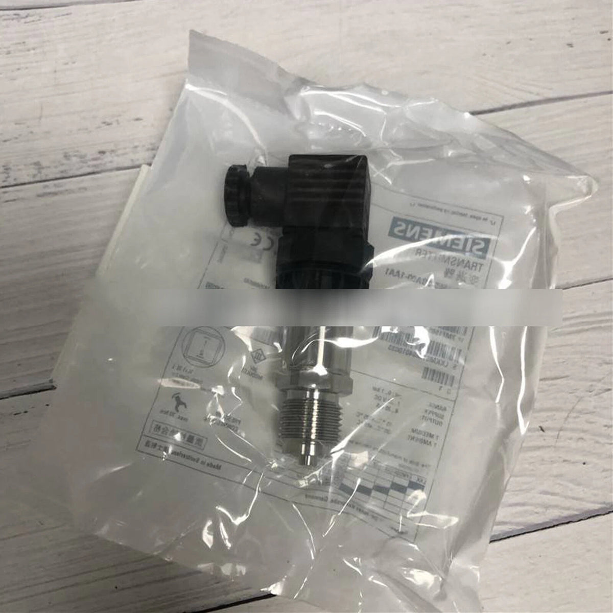 Siemens 7MF1565-3BG00-1AA1 Pressure Transmitter