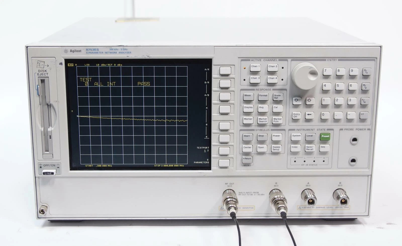 Agilent / Keysight 8753ES S-Parameter Network Analyzer 300kHz to 3GHz OPT 011