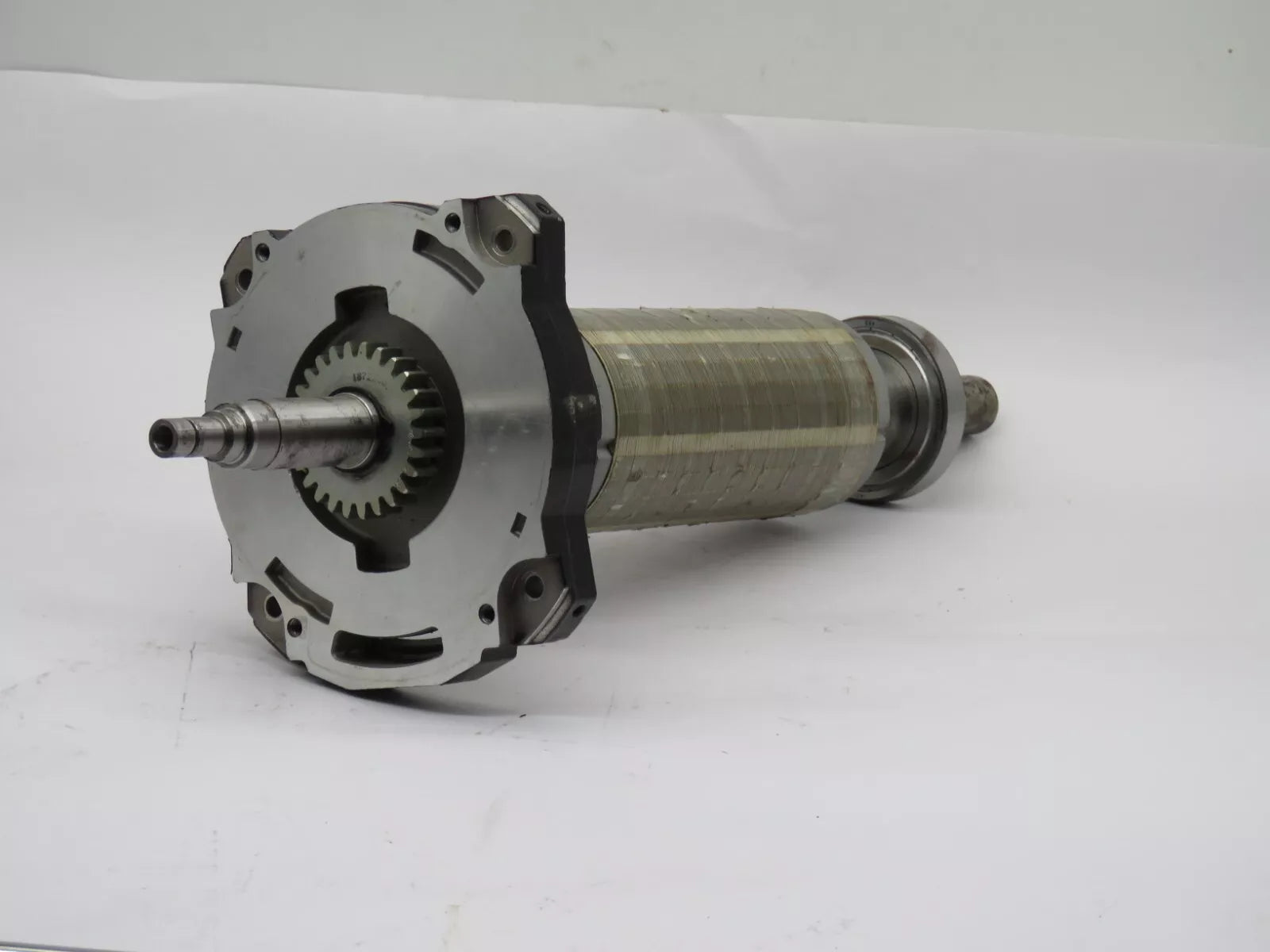 SEW-EURODRIVE CFM90LA/BR/TF/AK1H/SB50 Servo Motor Rotor Shaft Magnet
