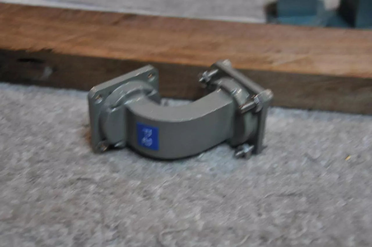 Portable Digital Multimeter with LCD Display and Auto Ranging