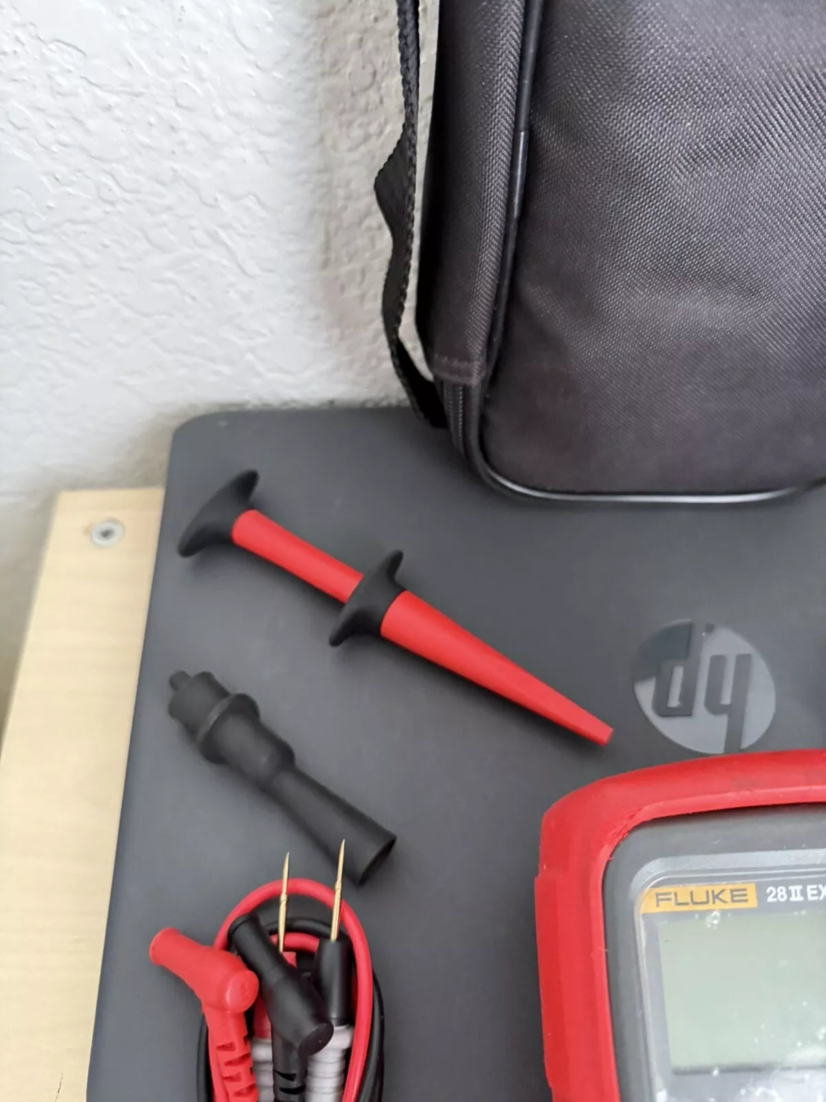 Fluke 28 II Ex True RMS Multimeter with Leads & Bag