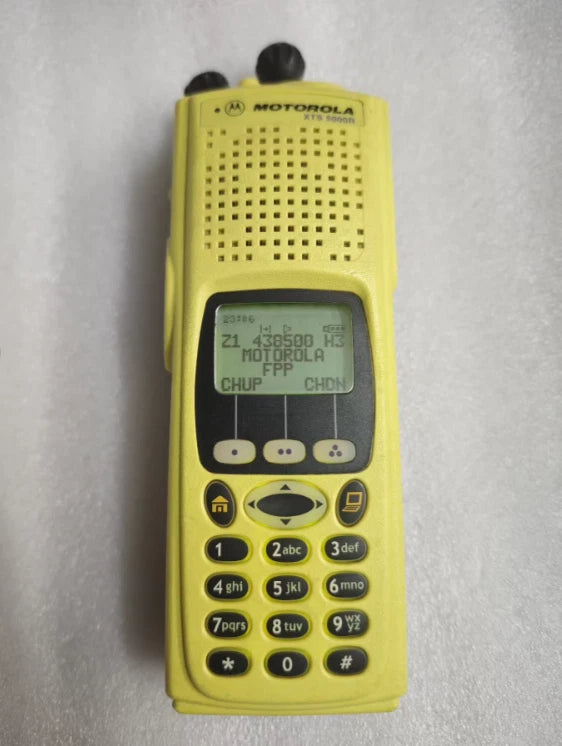 1pcs MOTOROLA Walkie-talkie XTS 5000R,U full band,380-470,F PP manual frequency