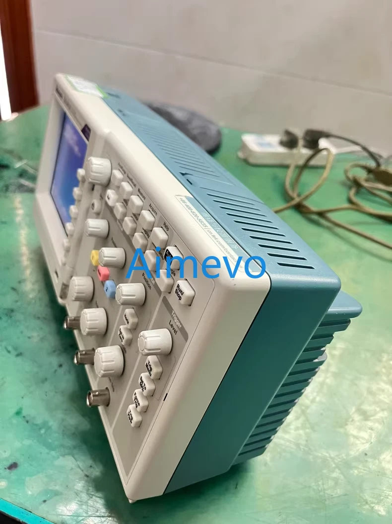Tektronix TDS2012C 100MHz 2Ch Oscilloscope Used