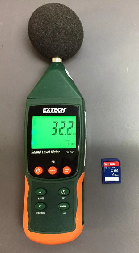 Extech SDL600 Sound Level Meter/Datalogger with 4GB San Disk SDHC Card