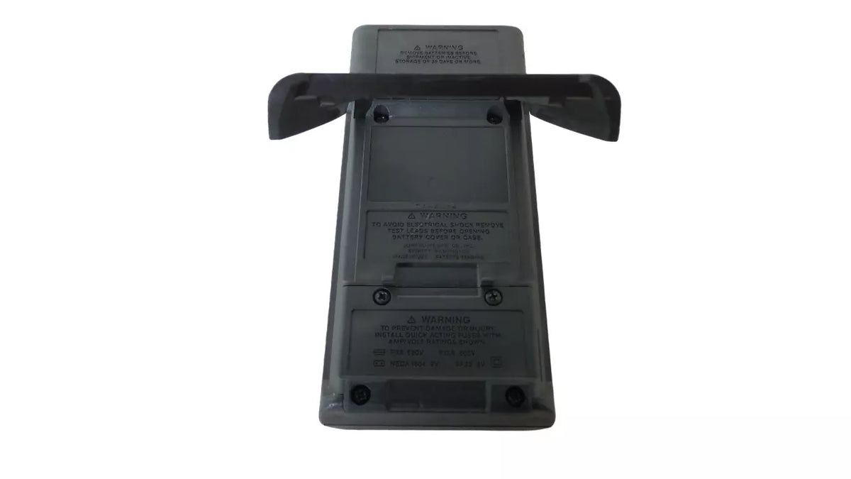 Fluke 27/FM Multimeter with Case