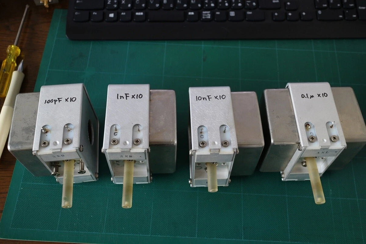 GR 980 Variable Capacitor Set 4 100pF-1uF
