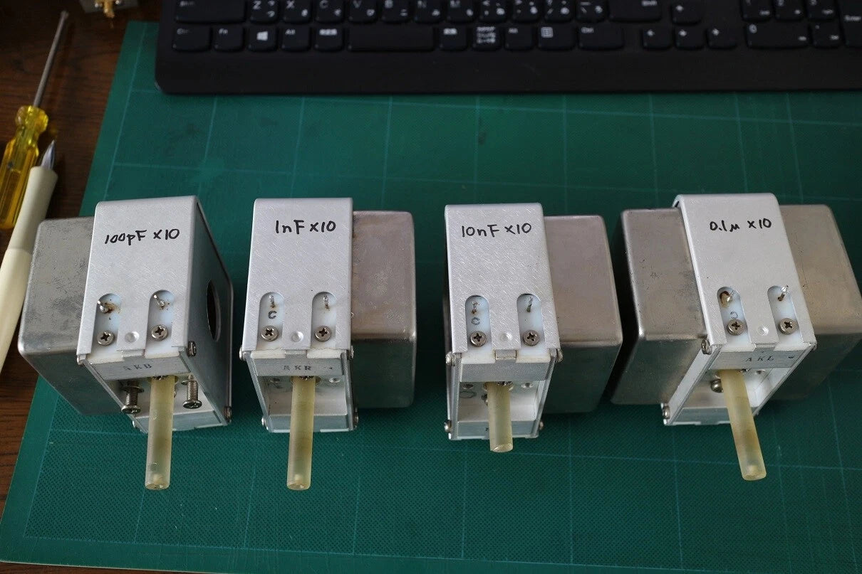 GR 980 Variable Capacitor Set 4 100pF-1uF