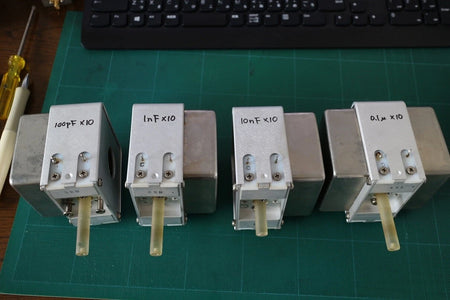 GR 980 Variable Capacitor Set 4 100pF-1uF