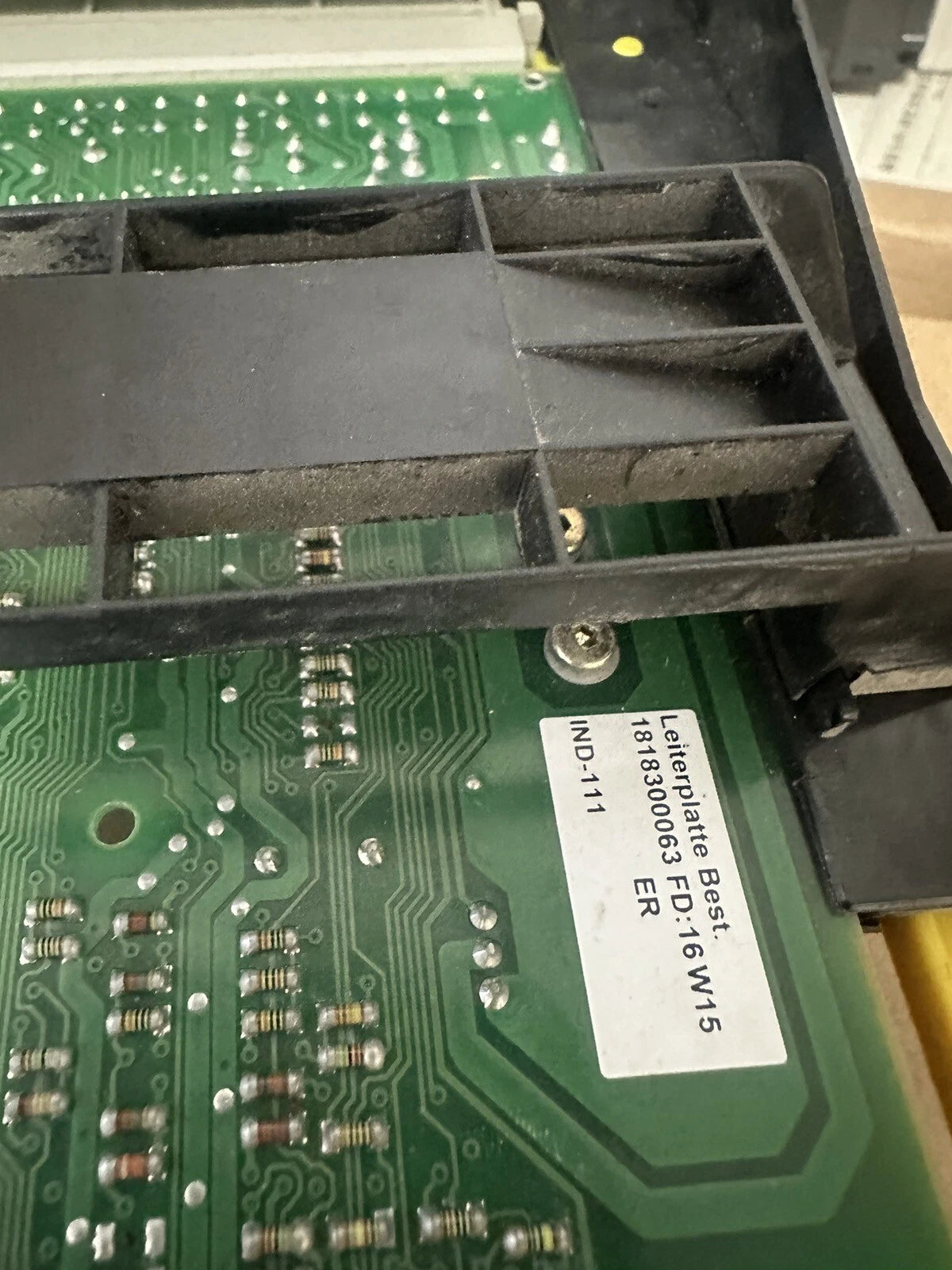 Genuine PV60-RGC1 0811405102 Fuel Pump Assembly