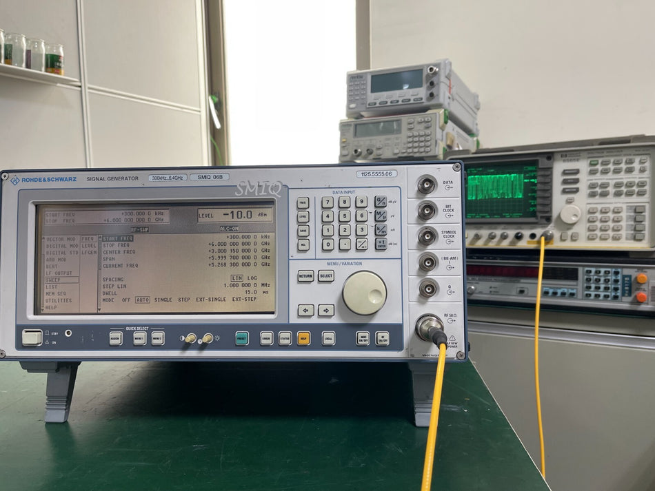SMIQ06B Vector Signal Generator