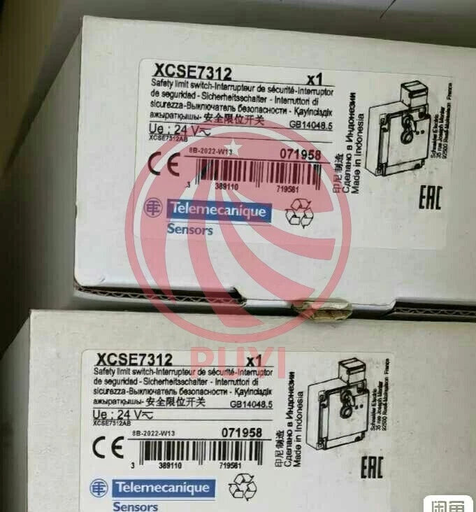 1PC Brand New In Box XCS-E7312 Door Lock Switch