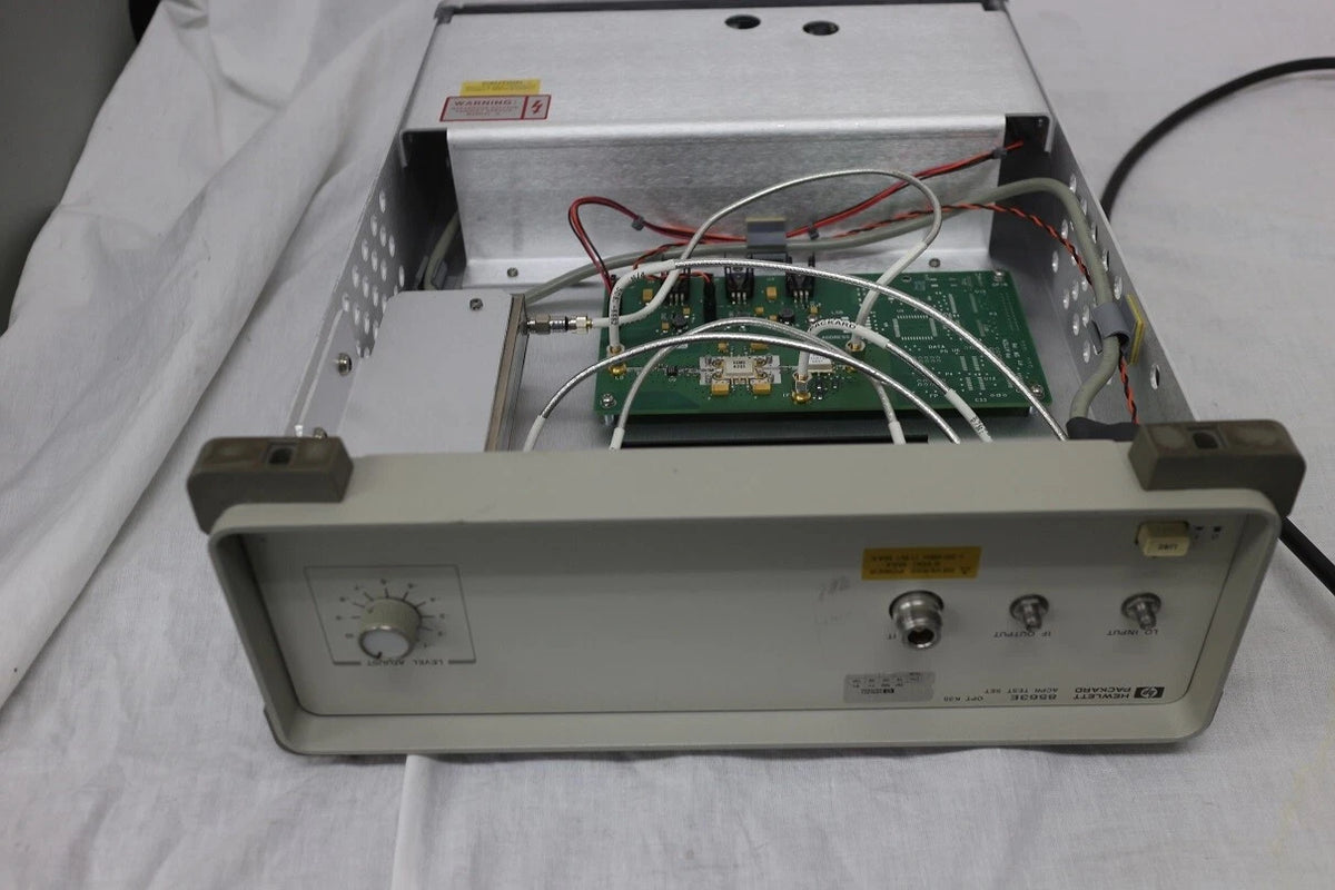 HP 8563E K35 ACPR Test Set for Signal Testing