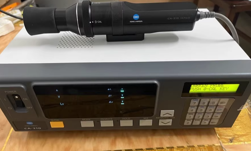 1pcs Konica Minolta CA-310, Color analyzer with a probe