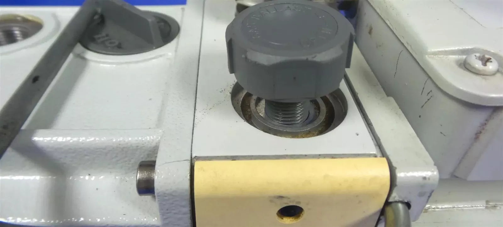 Edwards 1.5 Agilent G1099-80023 Rotary Vane Vacuum Pump