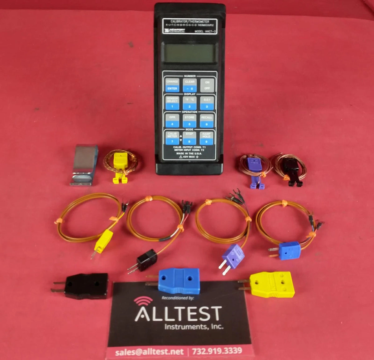 Newport HHCT-3 T165100 Thermocouple Calibrator Thermometer