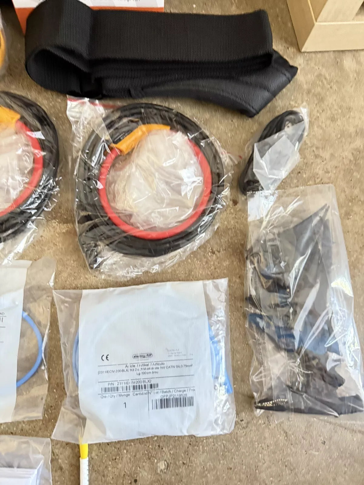 Fluke 1738 Power Logger Kit 3 Phase with Accessories Calibrated 2024