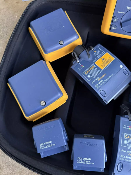 Fluke Networks DTX-1800 Cable Analyzer with DTX-SFM2 DTX-MFM2 DTX-PLA002 (Tested)
