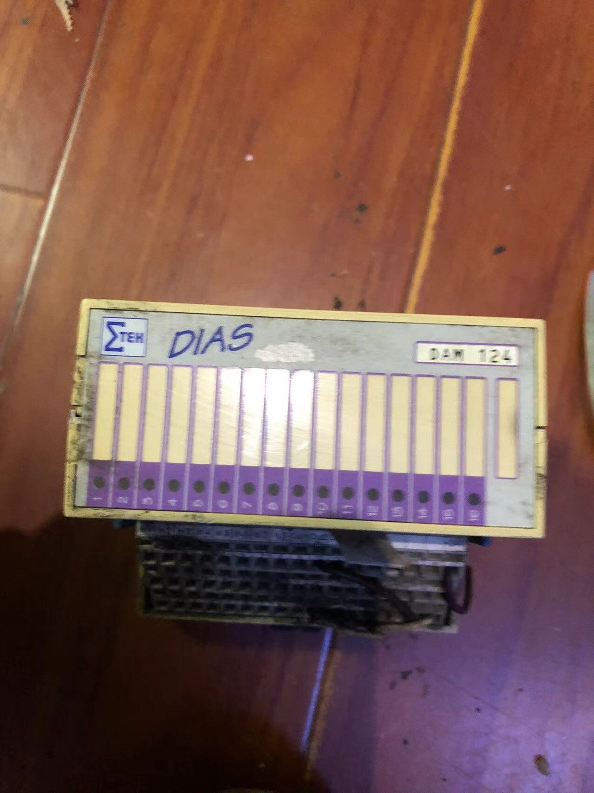 Sigmatek SLIDES DAM 124